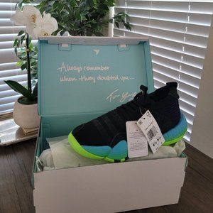 ADIDAS TRAE YOUNG 2.0 BASKETBALL SHOES